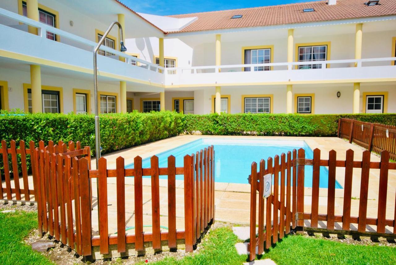 Casa Pedro - Baleal Beach, Balcony, Pool Exteriör bild